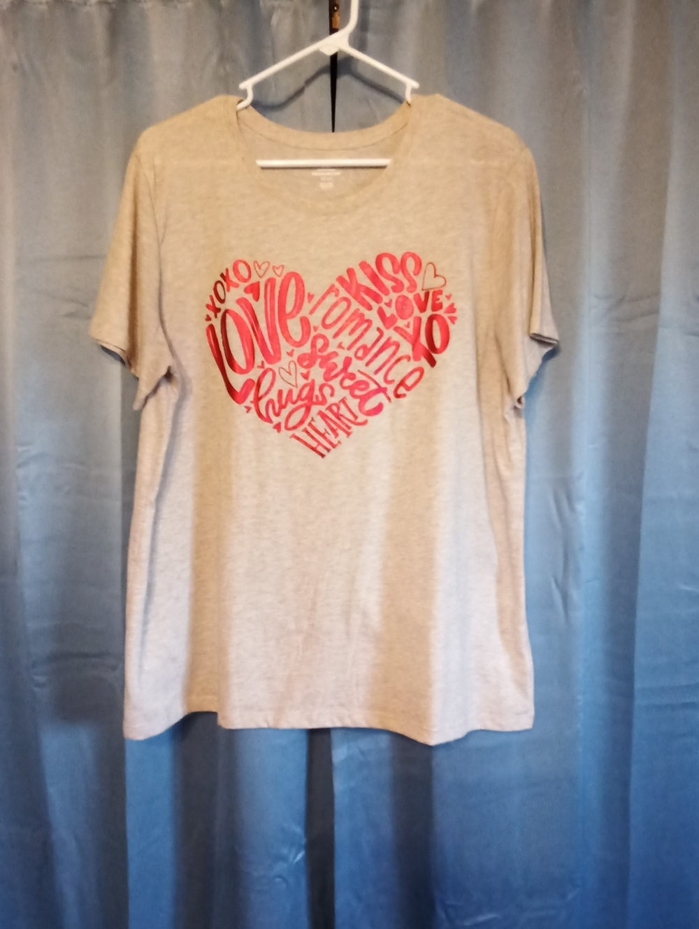 Women’s Cream Short Sleeve Tee with Pink Heart Graphic